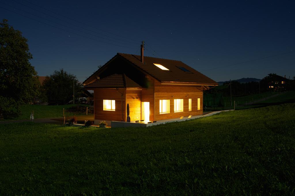 Gaestehaus Myhideaway Reichenbach im Kandertal Habitación foto